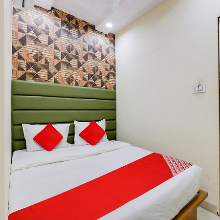 Hotel O Kb Villa Ahmadábád Kültér fotó