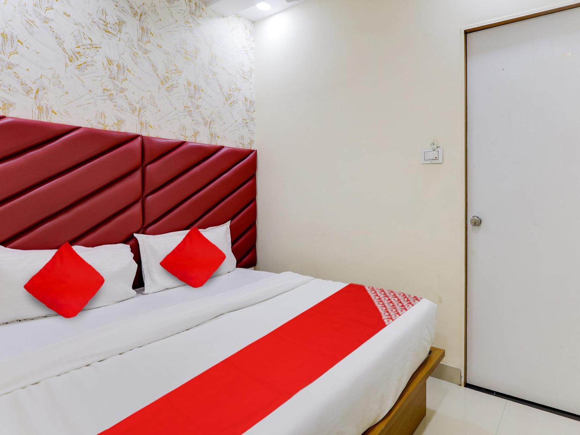 Hotel O Kb Villa Ahmadábád Kültér fotó