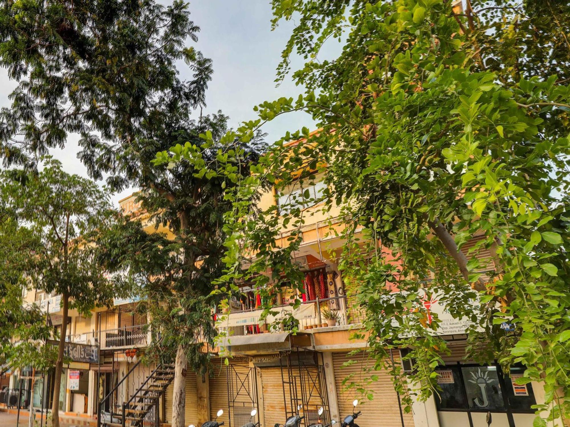 Hotel O Kb Villa Ahmadábád Kültér fotó